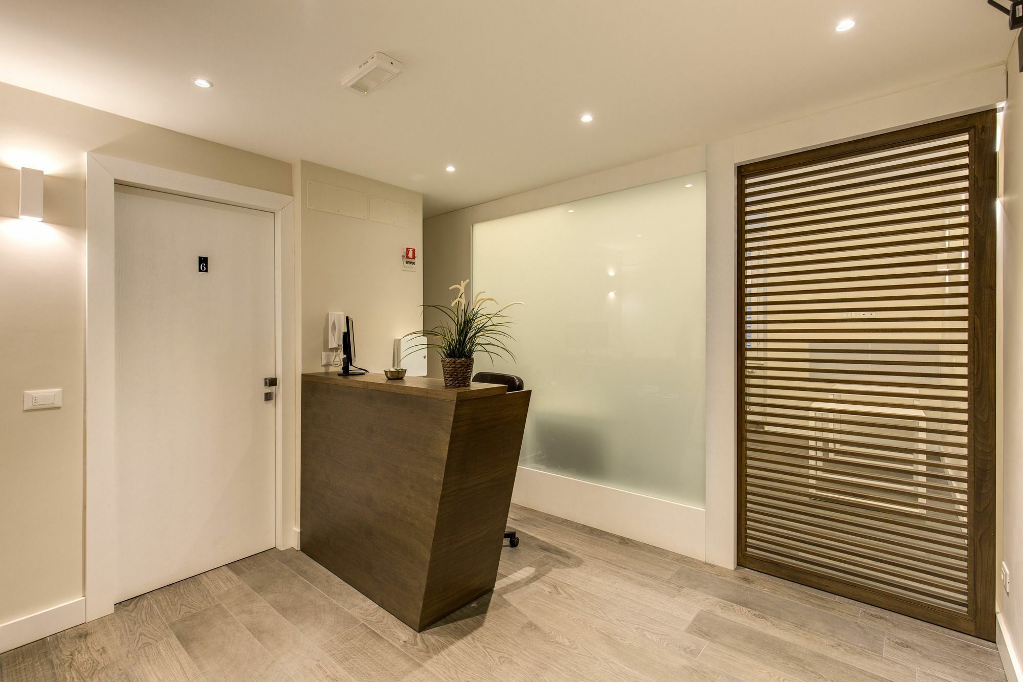 Wrh Suites Roma Dış mekan fotoğraf