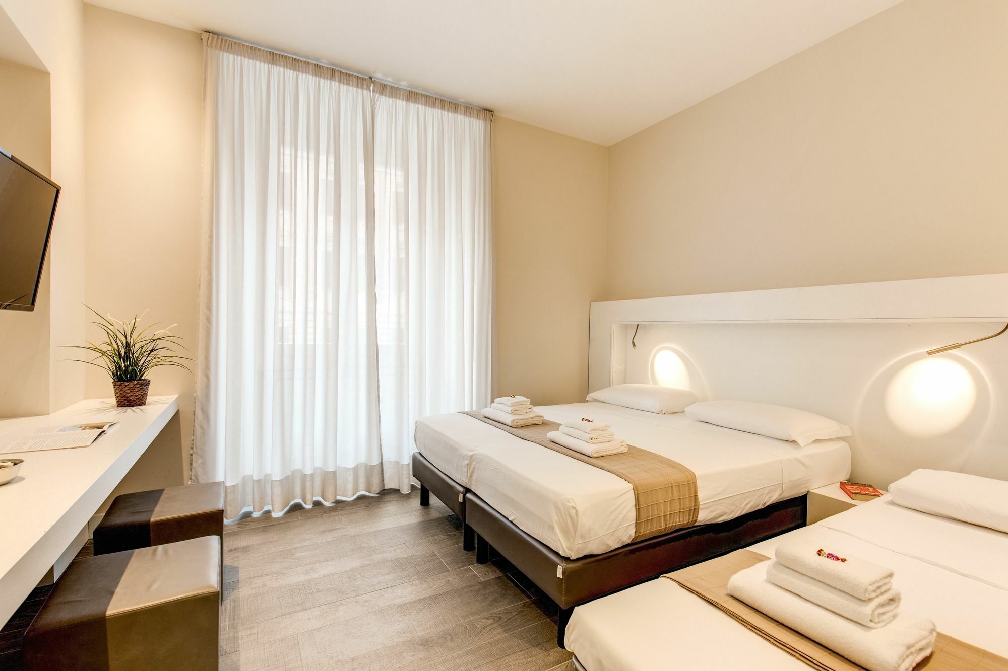 Wrh Suites Roma Dış mekan fotoğraf
