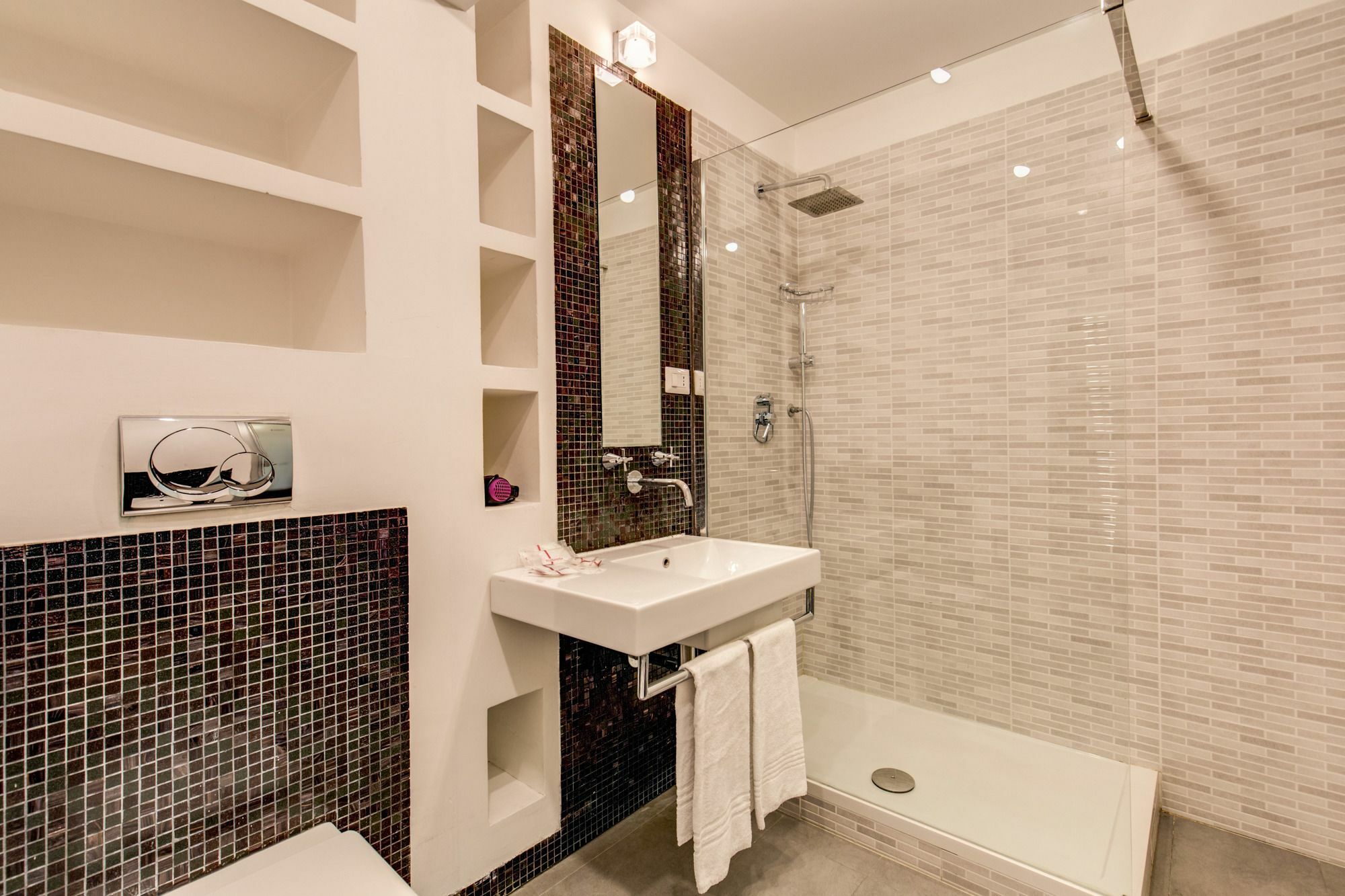Wrh Suites Roma Dış mekan fotoğraf